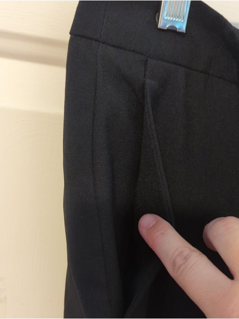New York & Company Black Dress Pants Women's Size 12 Average Cuffed Hem - Picture 5 of 9